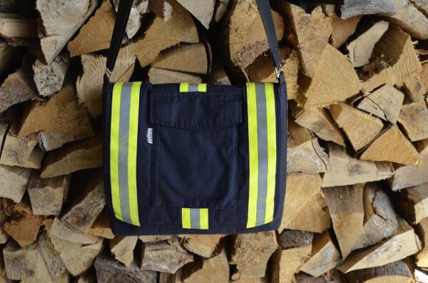 Messengerbag Feuerwehr, Schultertasche, Umhängetasche, Feuerwehr-Upcycling