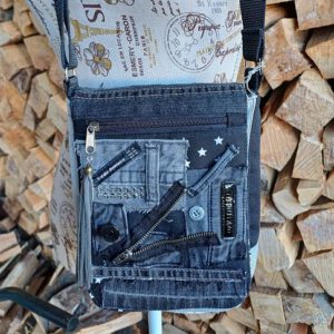 Jeans-Upcycling Mini-Crossbag mit Klappe, Schultertasche, Umhängetasche