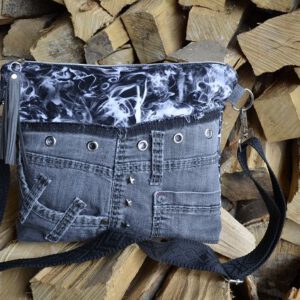 Crossbag "Smoke Noir" – Upcycling trifft Design