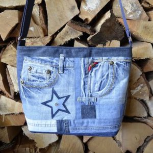 Jeans-Upcycling Crossbag "Urban Patch", Schultertasche, Umhängetasche