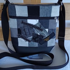 Jeans-Upcycling Crossbag "Checkerboard", Schultertasche, Umhängetasche