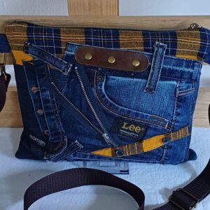 Jeans-Upcycling Crossbag "Urban-Bag", Schultertasche, Umhängetasche