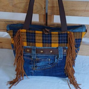 Upcycling Schultertasche „Country“ – Jeans-Handtasche