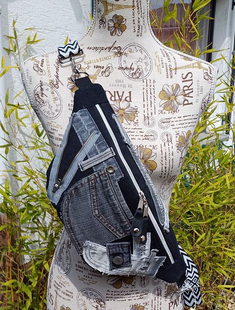 Bodybag „Black Denim“