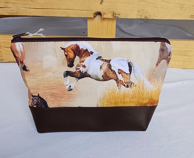 Kosmetiktasche „Wild & Frei“