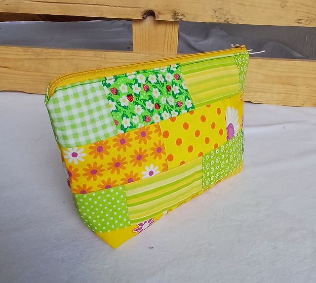 Kosmetiktasche „Patchwork & Charme“