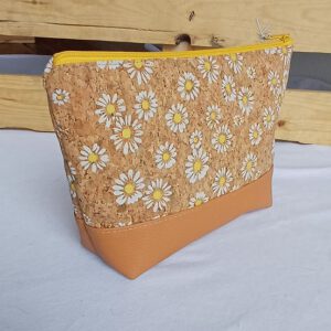 Kosmetiktasche „Margeritenzauber“