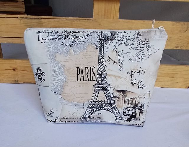 Große Kosmetiktasche „Paris Je t’aime“