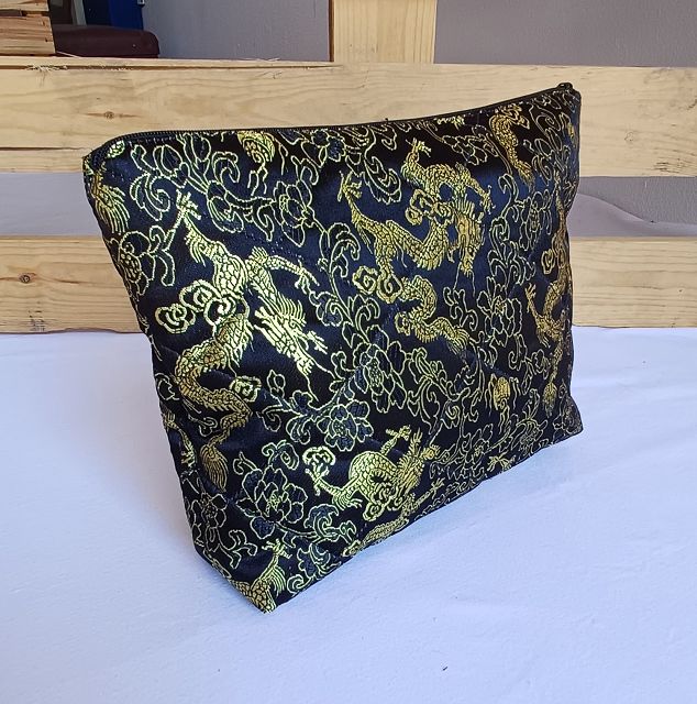 Kosmetiktasche „Drachenzauber“