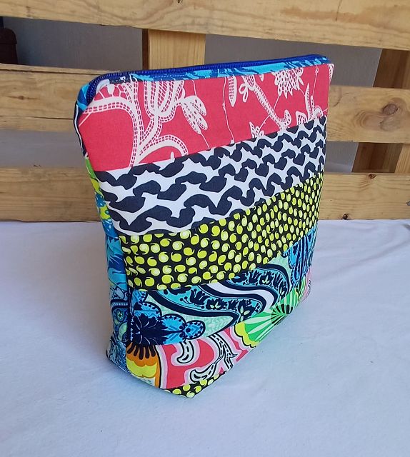 Große Kosmetiktasche „Patchwork Vielfalt“