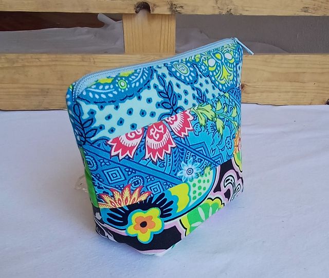 Kosmetiktasche „Patchworkliebe“