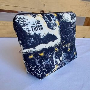 Kosmetiktasche „Raven Gothic“