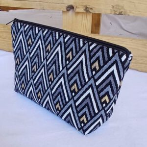 Kosmetiktasche aus Jacquardstoff im grafischen Muster