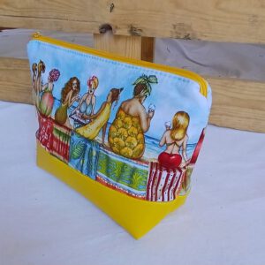 Kosmetiktasche aus Baumwollstoff im Digitaldruck – „Fruitladies“